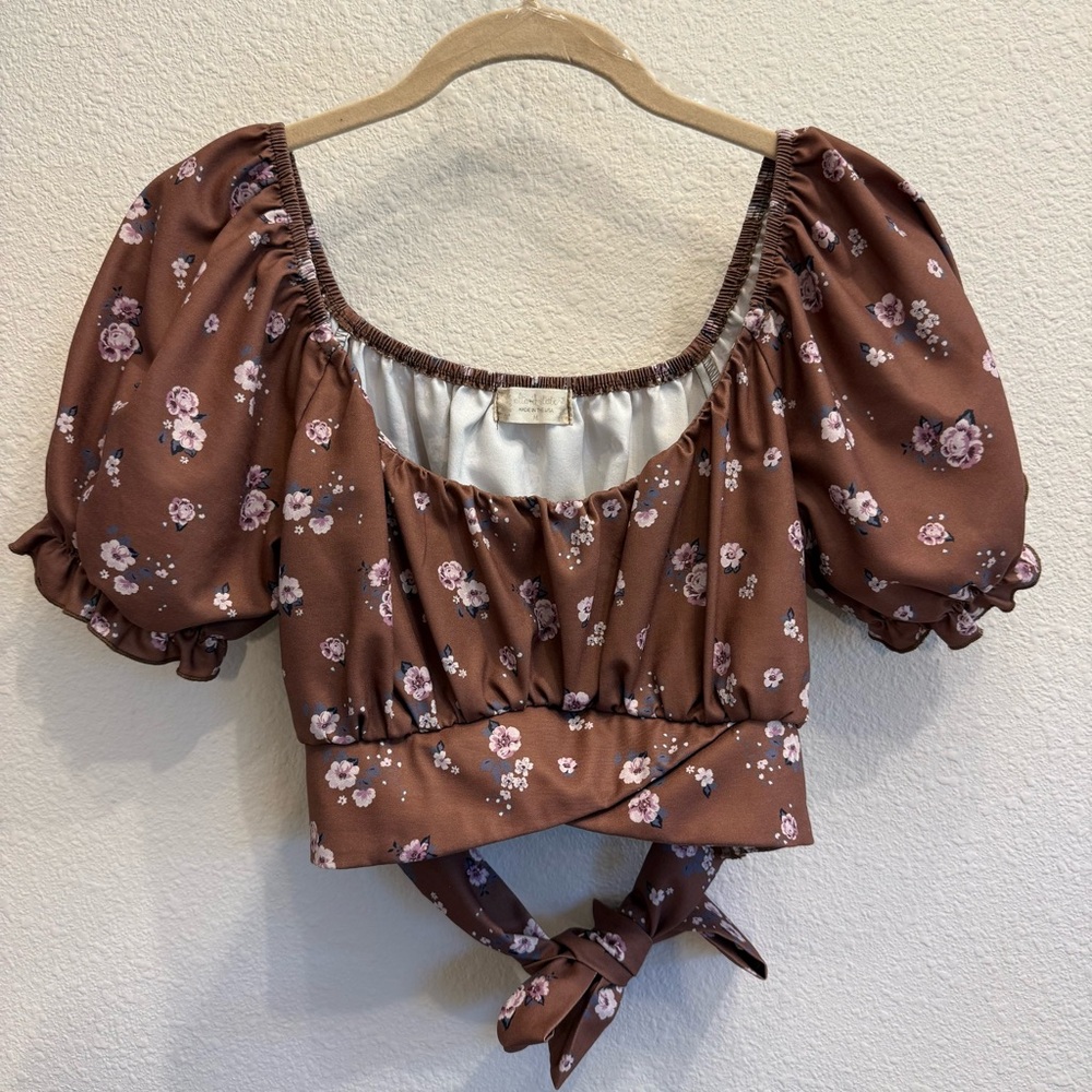 Altar’d State Brown Floral Puff Sleeve Tie Back Crop Top